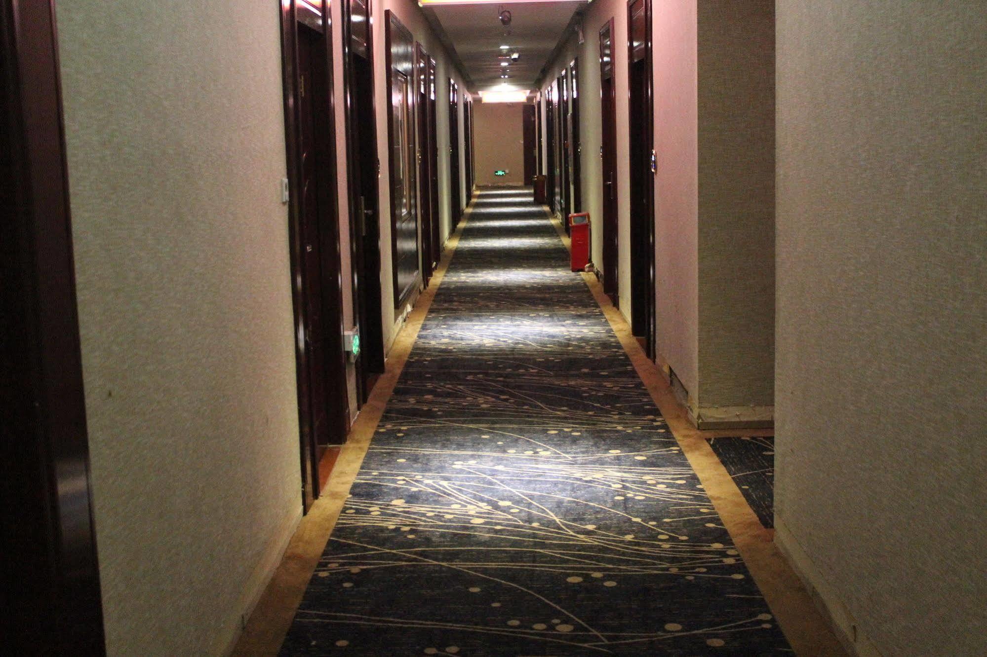 Zhongda Jindu Hotel Cantón Exterior foto